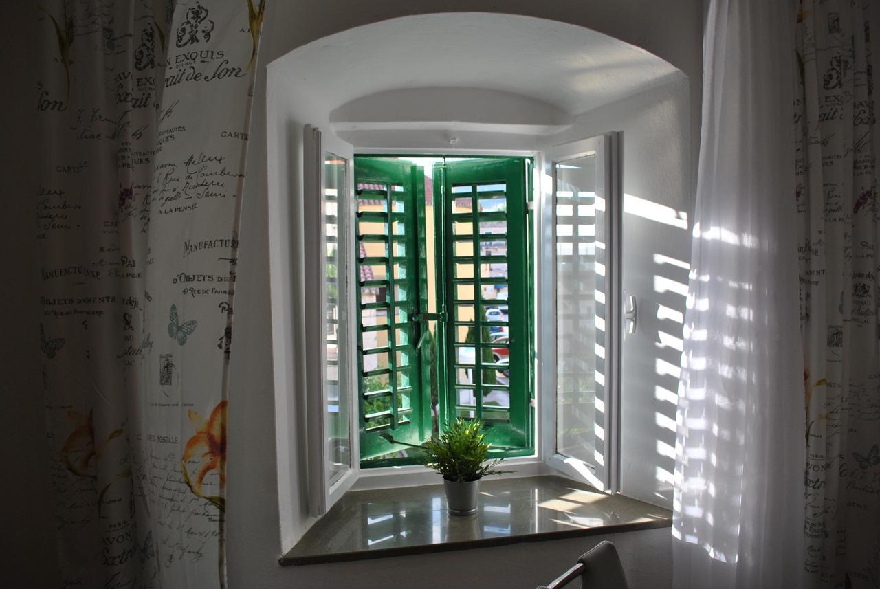Apartment On The Square Makarska Eksteriør billede